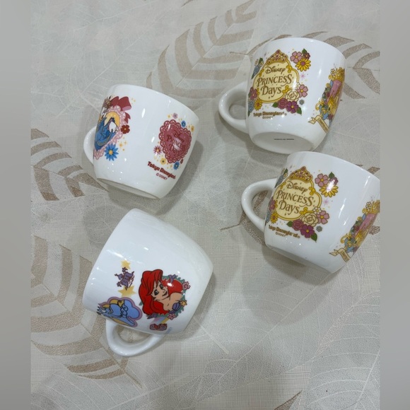 Disney Princess Days Mugs Set - Picture 2 of 16